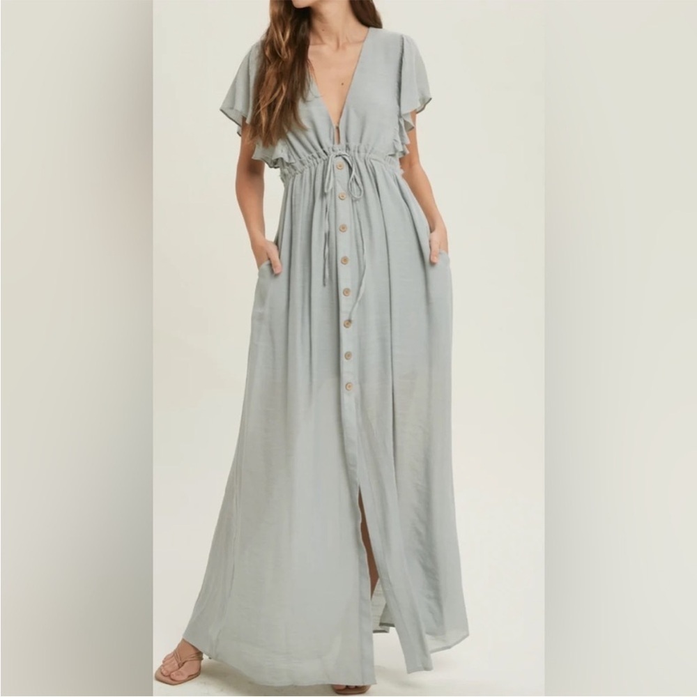 Chic Light Gray Button-Down Maxi Dress